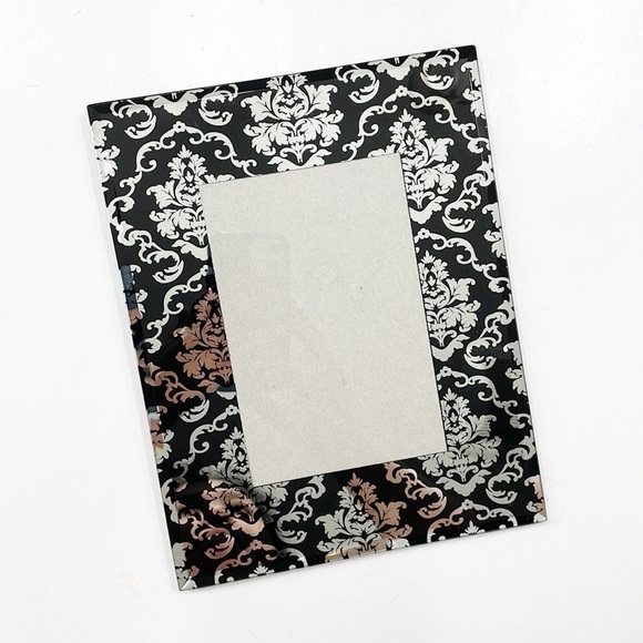 Black/silver photo frame - Picture 1 of 3